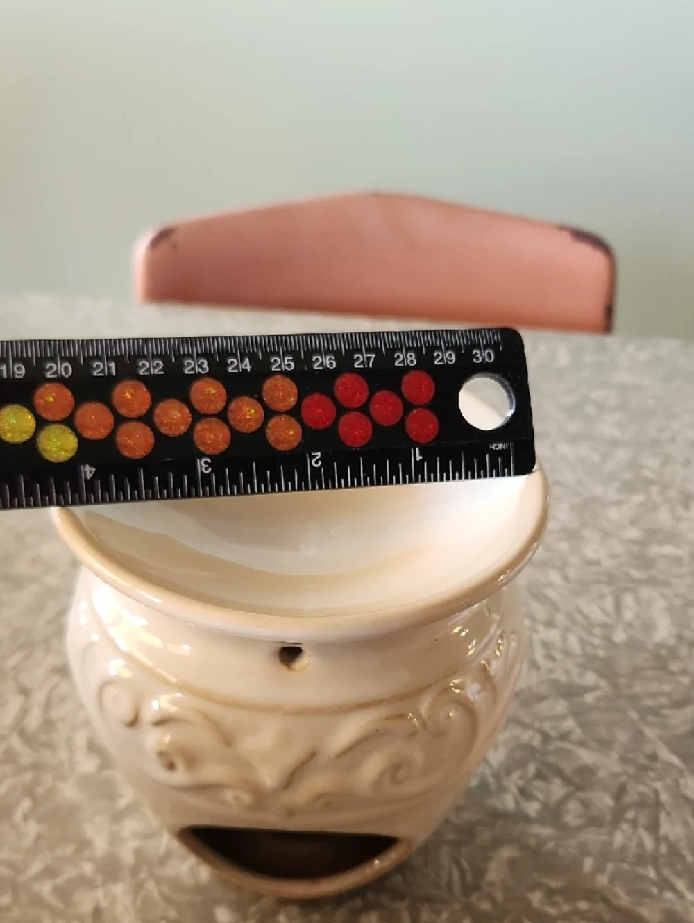 Yankee Candle Cream Decorative Ceramic Warmer with Scroll Motif